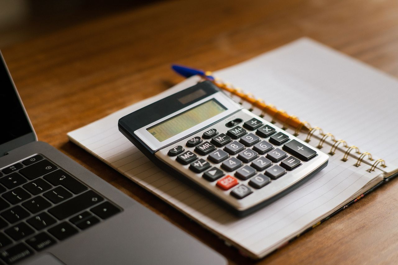 Bagaimana Cara Mengurangi Risiko Kesalahan Payroll?